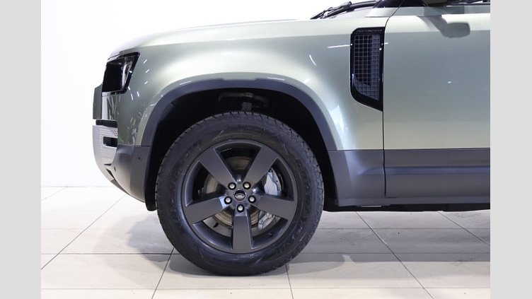 2023 認定中古車 Land Rover Defender 110 パンゲアグリーン D300 AWD（AT） S