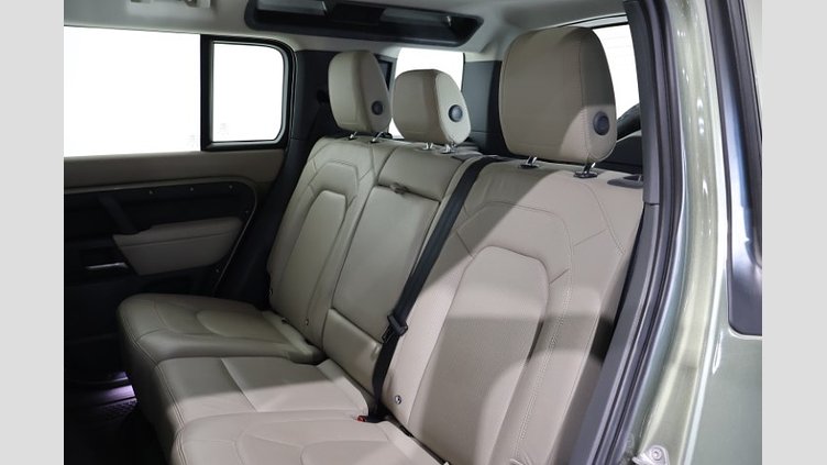 2023 認定中古車 Land Rover Defender 110 パンゲアグリーン D300 AWD（AT） S
