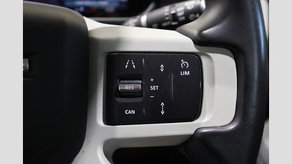Defender 110 21