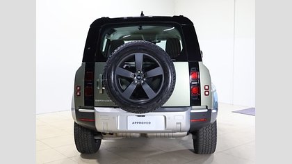 Defender 110 6