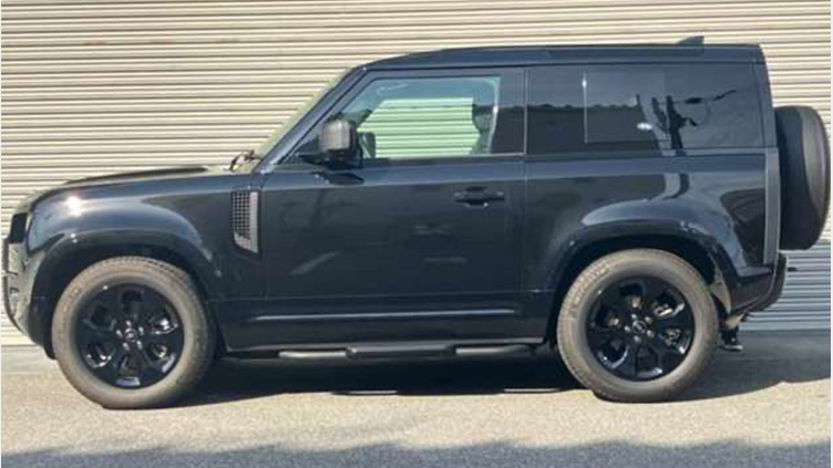 2021 認定中古車 Land Rover Defender 90 サントリーニブラック P300 AWD（AT） ダブルオーエディション