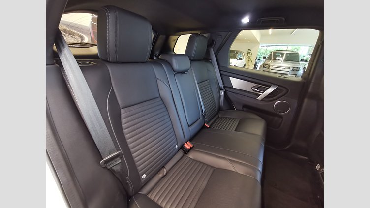 2024 認定中古車 Land Rover Discovery Sport オストゥーニパールホワイト P250（ガソリン） 標準ホイール DYNAMIC SE