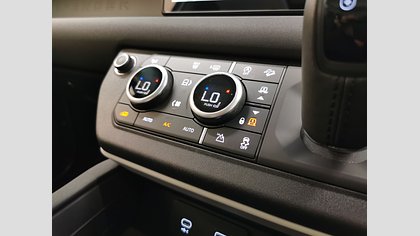 Defender 110 18