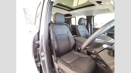 Defender 110 16
