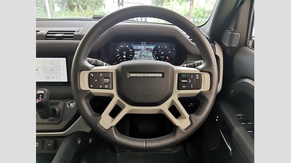 Defender 110 15
