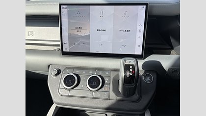 Defender 90 19