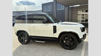 Defender 90 11