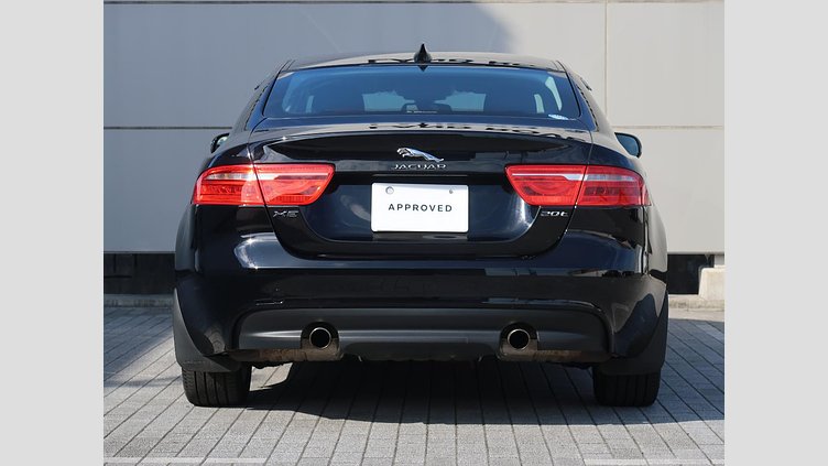 2017 認定中古車 Jaguar XE Narvik Black ガソリン ＸＥ ＳＥ