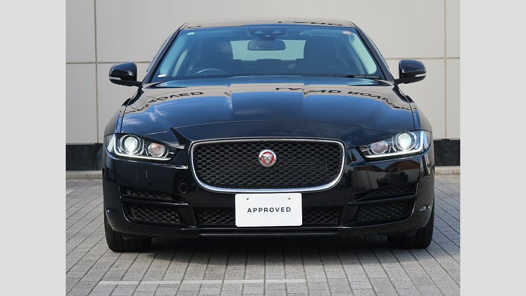 2017 認定中古車 Jaguar XE Narvik Black ガソリン ＸＥ ＳＥ