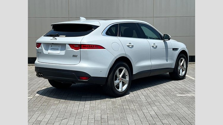 2016 認定中古車 Jaguar F-Pace Yulong White ディーゼル プレステージ