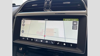 F-Pace 60