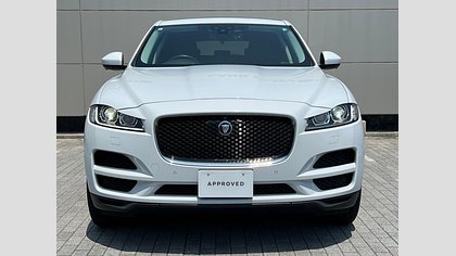 F-Pace 66