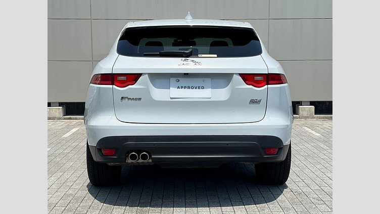 2016 認定中古車 Jaguar F-Pace Yulong White ディーゼル プレステージ