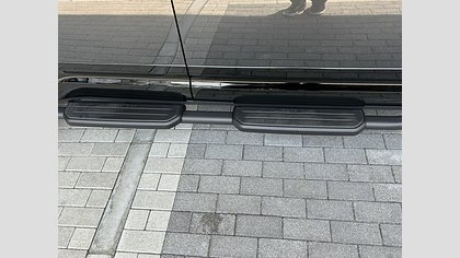 Defender 130 47