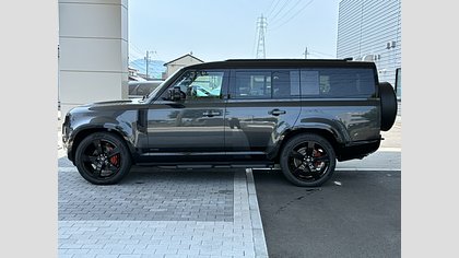 Defender 130 41