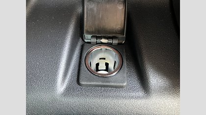 Defender 130 29
