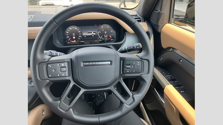 2024 認定中古車 Land Rover Defender 130 カルパチアングレイ D350 ディーゼルマイルドハイブリッド X