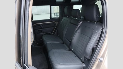 Defender 110 16