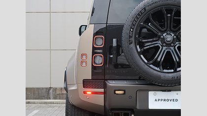 Defender 110 27