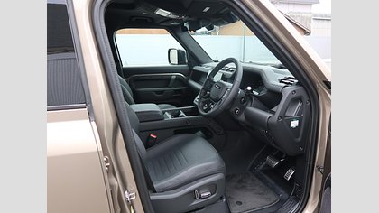 Defender 110 30