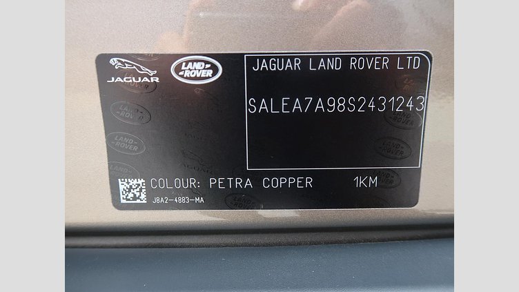 2025 認定中古車 Land Rover Defender 110 ペトラカッパー P635 ガソリンV8マイルドハイブリッド OCTA