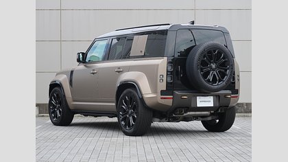 Defender 110 42