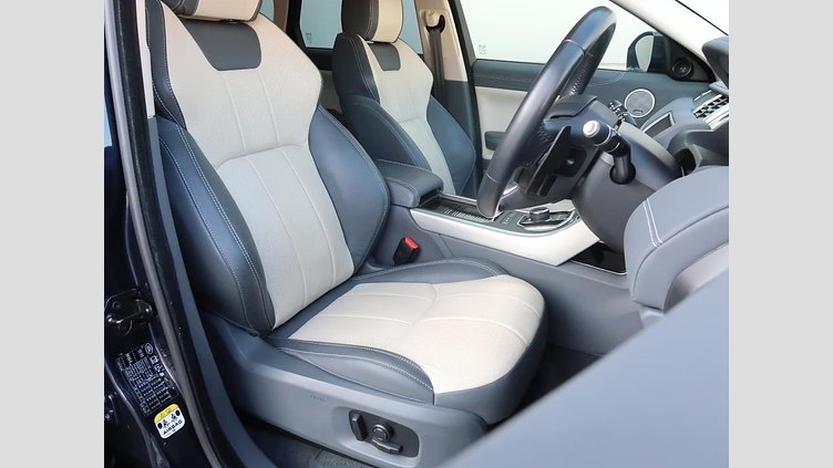 2017 認定中古車 Land Rover Range Rover Evoque Loire Blue 2.0 litre Si4 Petrol ＳＥプラス