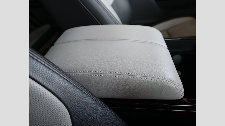 2022 認定中古車 Land Rover Range Rover Evoque ポルトフィーノブルー D200 AWD（オートマチック）MHEV R-DYNAMIC S