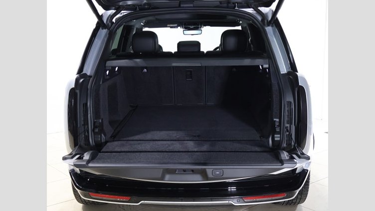 2024 認定中古車 Land Rover Range Rover Hakuba Silver 3.0 litre i6 PHEV​ SWB SE P550