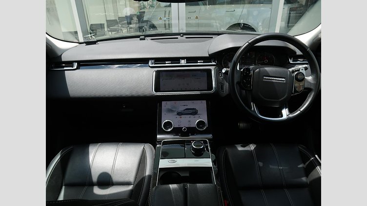2017 認定中古車 Land Rover Range Rover Velar Santorini Black 2.0 litre i4D Diesel Ｓ １８０ＰＳ