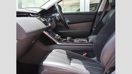 Range Rover Velar 41