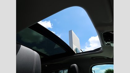 Range Rover Velar 18