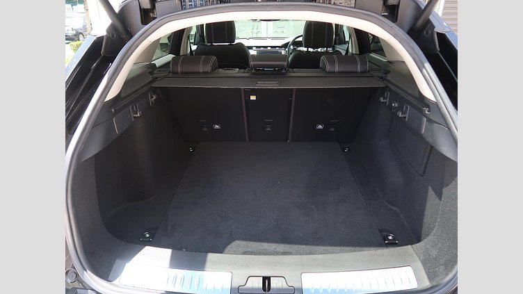 2017 認定中古車 Land Rover Range Rover Velar Santorini Black 2.0 litre i4D Diesel Ｓ １８０ＰＳ