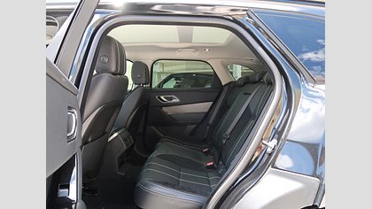 Range Rover Velar 40