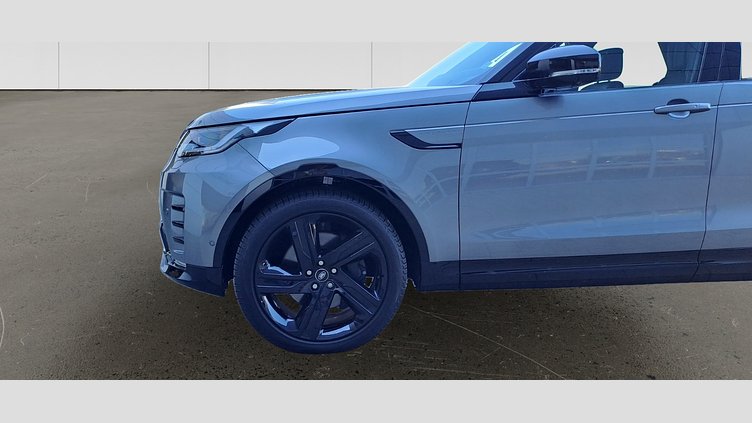 2026 Approved Land Rover Discovery Eiger Grey 3.0 litre i6D​ SALRA2BW9T2522290