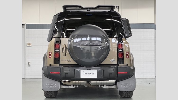 2021 認定中古車 Land Rover Defender 110 ゴンドワナストーン D300 AWD（AT） S