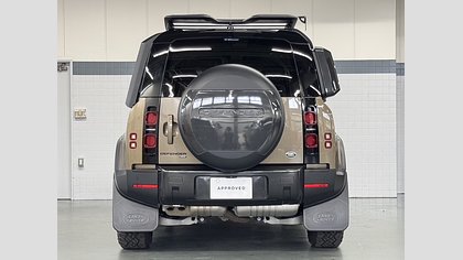 Defender 110 33