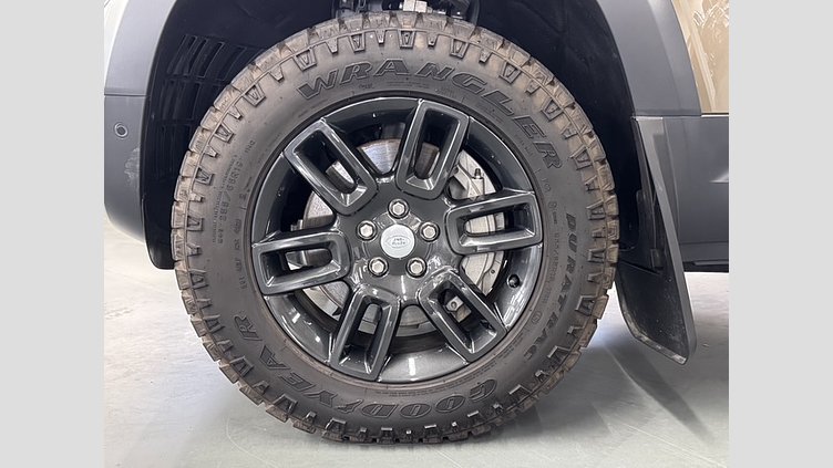 2021 認定中古車 Land Rover Defender 110 ゴンドワナストーン D300 AWD（AT） S