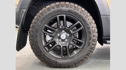 Defender 110 24