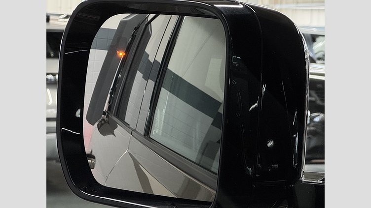 2021 認定中古車 Land Rover Defender 110 ゴンドワナストーン D300 AWD（AT） S