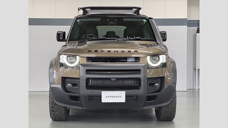 2021 認定中古車 Land Rover Defender 110 ゴンドワナストーン D300 AWD（AT） S