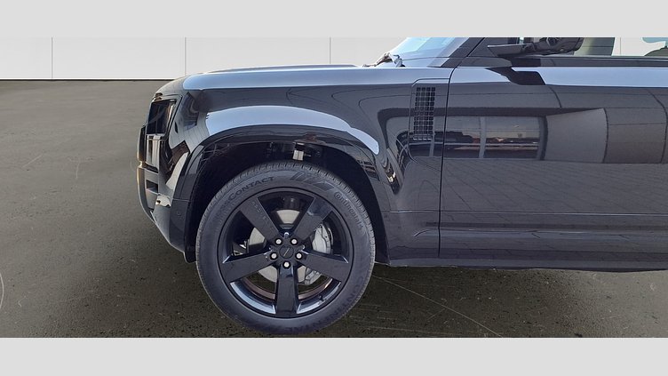 2025 Approved Land Rover Defender 90 Santorini Black 3.0 litre i6D​ X-DYNAMIC HSE
