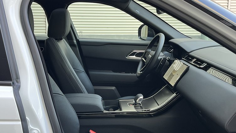 2026 新車 Land Rover Range Rover Velar 富士白　Fuji White P250 汽油 標準軸距 Belgravia Edition