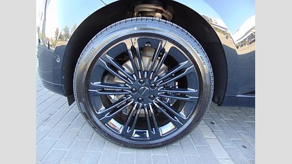 Range Rover 6