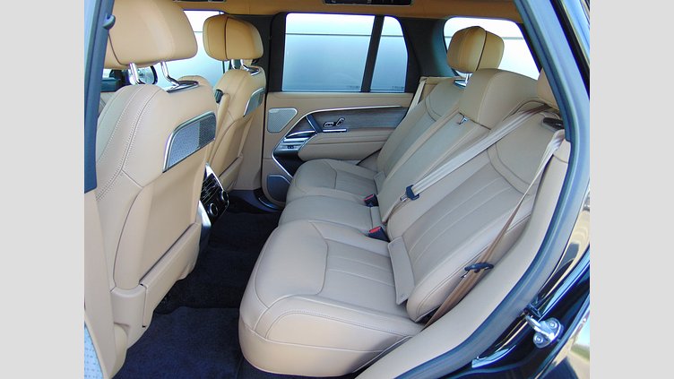 2026 Вживаний Land Rover Range Rover Santorini Black 3.0 litre i6D​ AUTOBIOGRAPHY