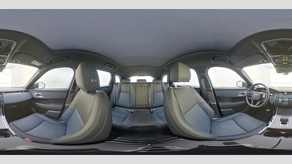 Range Rover Velar 4