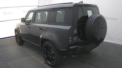 Defender 110 2