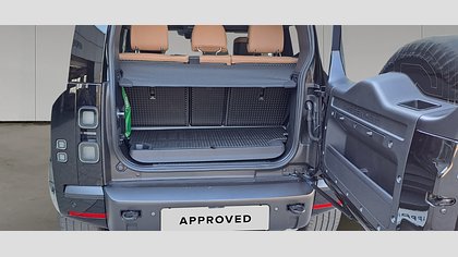 Defender 90 6