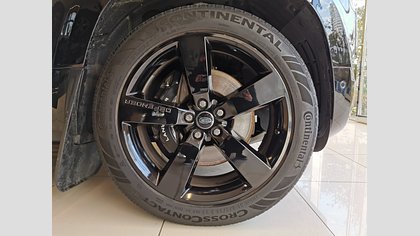 Defender 110 4