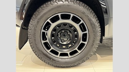 Defender OCTA 18